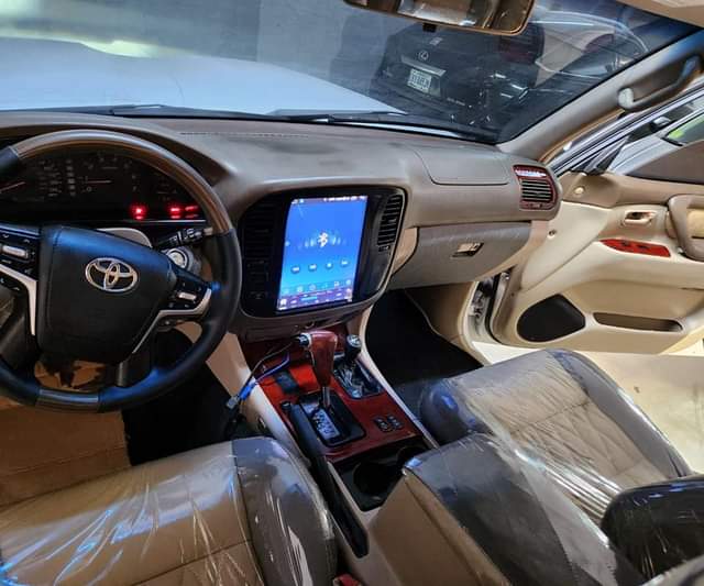 A picture of TOYOTA LAND CRUISER 07 UPGRADED 2024 Direct owner deal