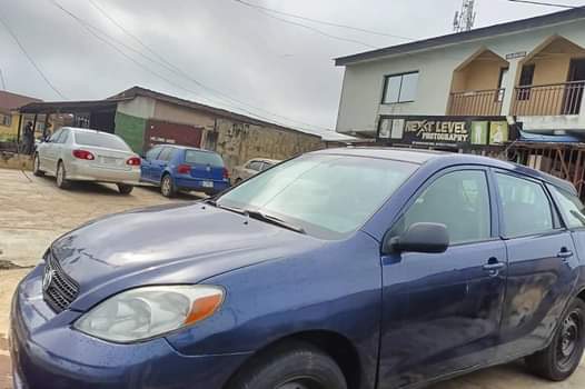 A picture of 2004 TOYOTA MATRIX FOR SALE.
