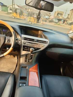 A picture of Tokunbo Lexus Rx 350 2010