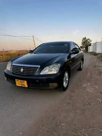 A picture of Toyota crown Royal