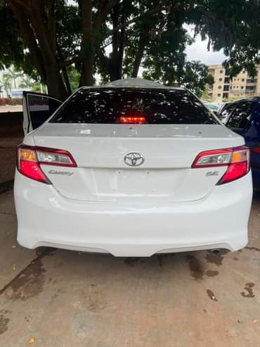 A picture of 2013 MODEL TOYOTA CAMRY LE FOR SALE AT ABUJA 8