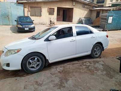 A picture of First body 2009 Corolla