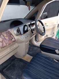 A picture of 2004 Toyota Porte