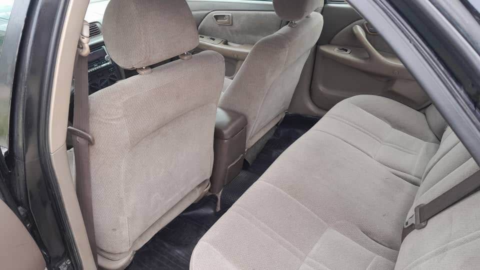 A picture of Toyota droplight