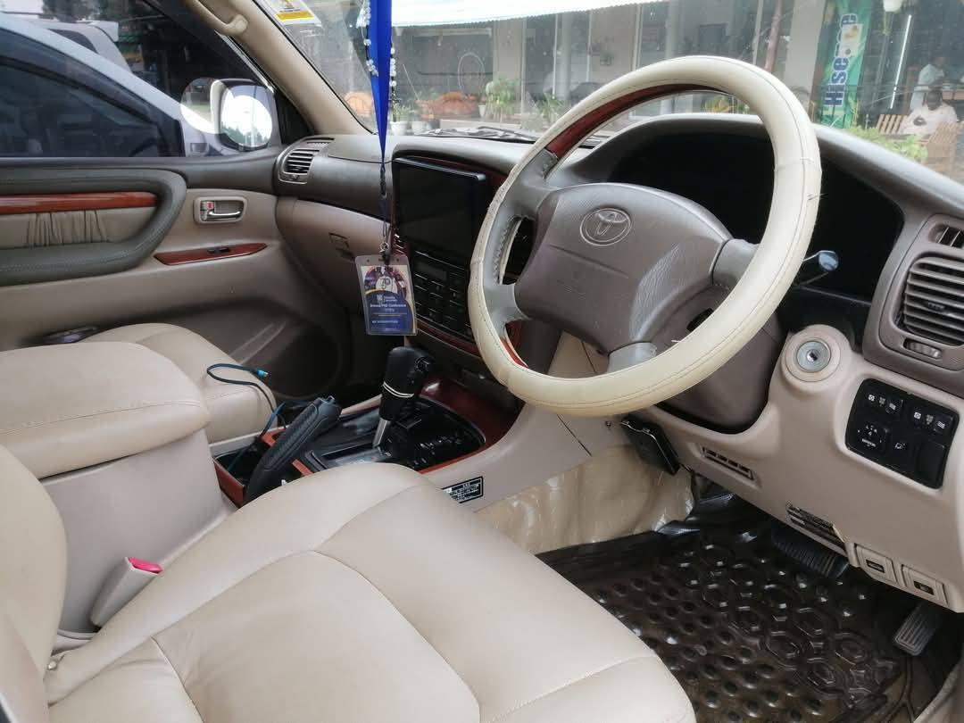 A picture of Land cruiser petrol for sale call me on 256751331103