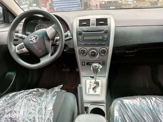 A picture of Toyota Corolla 2012 everything working perfectly Ac chilling like Ice