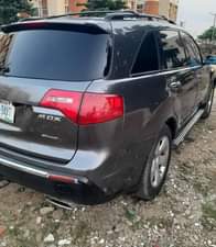 A picture of Acura MDX 2012 model going for just 7m extremely clean
