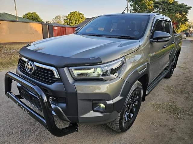 used toyota hilux