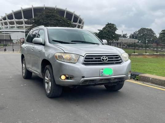 A picture of Quick deal 2009 highlander