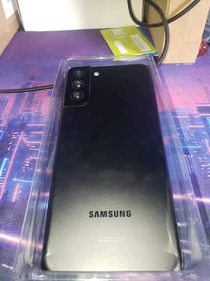 samsung s21