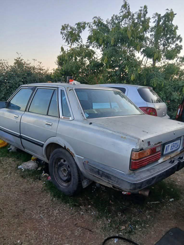 toyota cressida