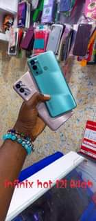 A picture of Ni infinix samsung zimetua za kutosha karibuni dukani
