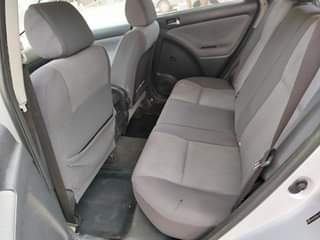 A picture of 2006 Toyota matrix