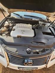 A picture of 2009 es350 for sale with glass roof All components in