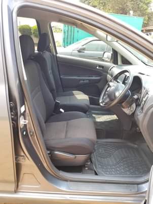 A picture of Toyota wish 2008 23m 0756494005
