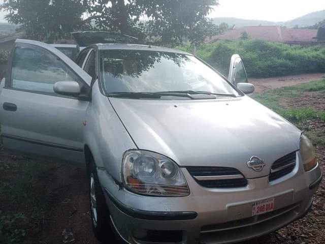 A picture of Almera Tino