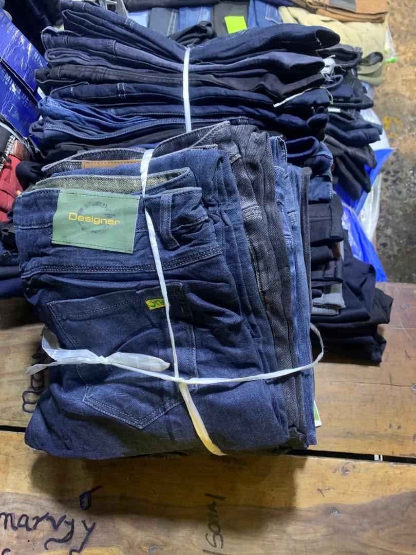A picture of Nekad jeans