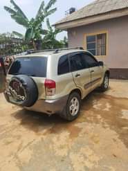 A picture of Clean And sharp 2004 Toyota RAV4 for sale at Affordable