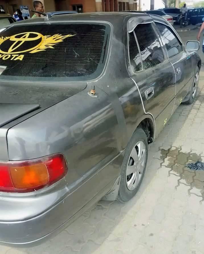 A picture of 1999 Toyota camry orobo