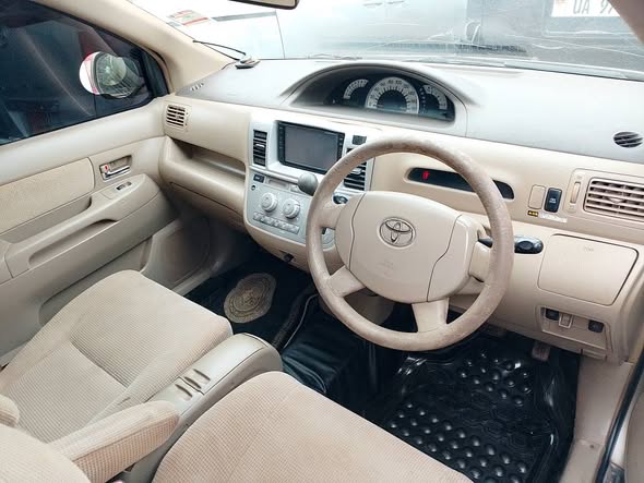 A picture of Raum 15millions CALL 0786 92 82 59