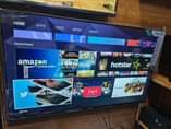 A picture of Saachi smart frameless TV 43 inches