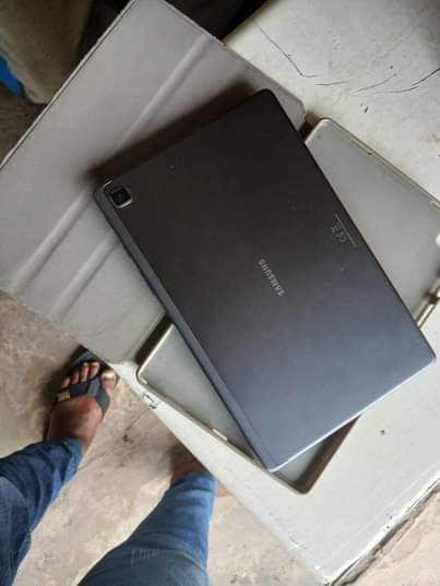 A picture of Samsung tab A7