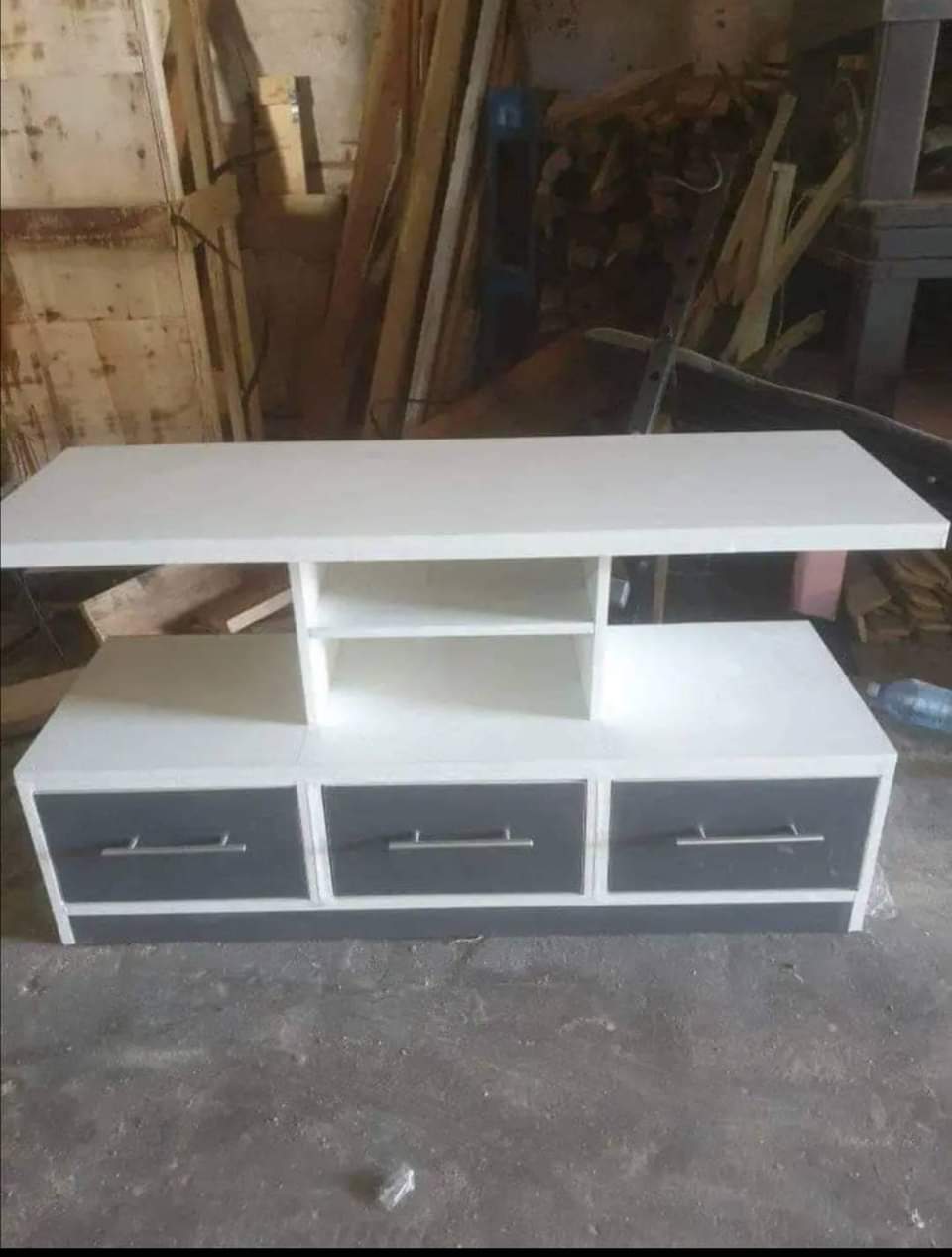 tvs