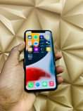 A picture of Iphone X 256gb