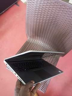 A picture of Dell inspiron 15pc torch screen i5 6th gen 1 9ghz