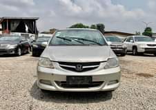 A picture of Honda city 2006
