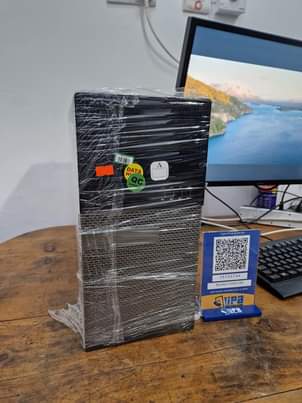 A picture of Dell optiplex computer Core i7 Ram 8gb Library Tower