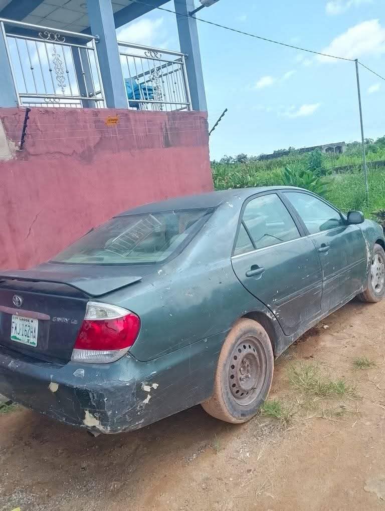 A picture of 2005 Body painting brain box toyota camry