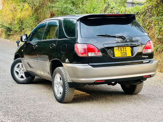 A picture of Harrier 9.5M ipo mwanza 0676692690