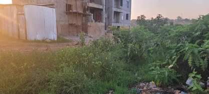 A picture of QUICK SALE. A prime plot of 25 Decimals 100100ft with