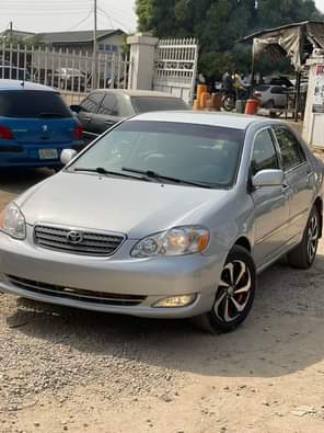 A picture of BELGIUM STANDARD TOYOTA COROLLA LE 2005 MODEL WITH DUTY Clean