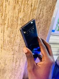 A picture of Samsung S10