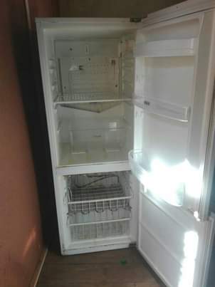 classifieds/fridges