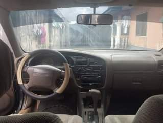 A picture of 2000 Toyota Camry