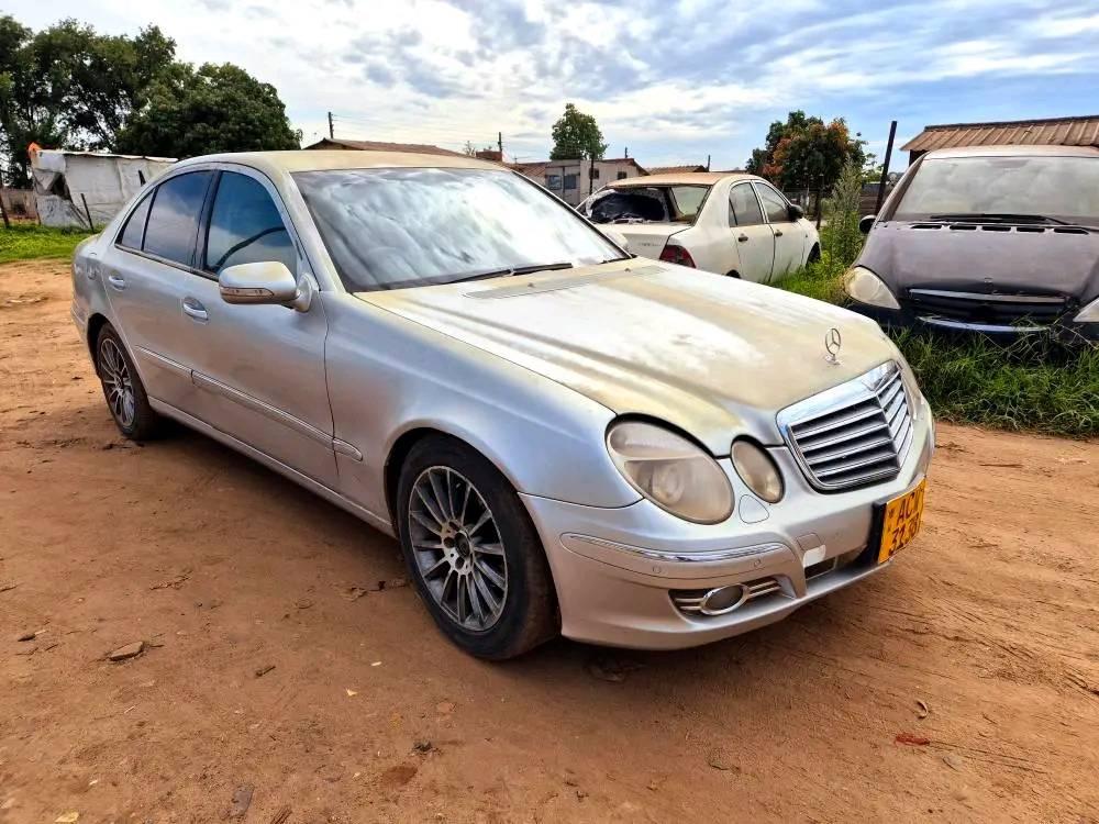 classifieds/cars mercedes