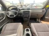 A picture of Neat and sound Honda CR V