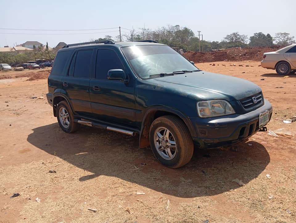 A picture of 1999 Honda CRV