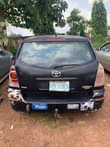 A picture of 2005 Corolla verso Corolla 1 8