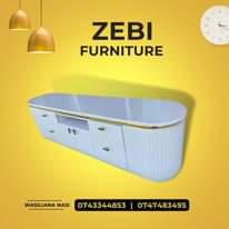 A picture of Bed sofa bei kuanzi 180000 nakuendelea