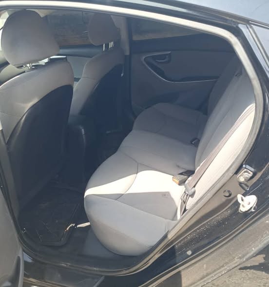 A picture of Hyundai Elantra 2013