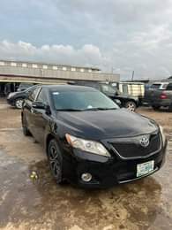 A picture of Toyota Camry 2008 4 plug Painted Engine gear and ac