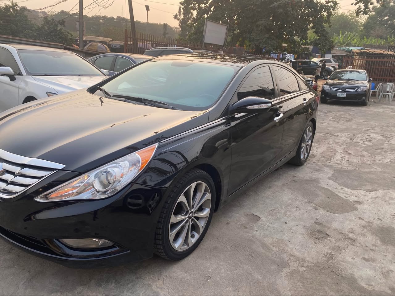 A picture of 2012 Hyundai Sonata Limited Distress Sales 10.4M