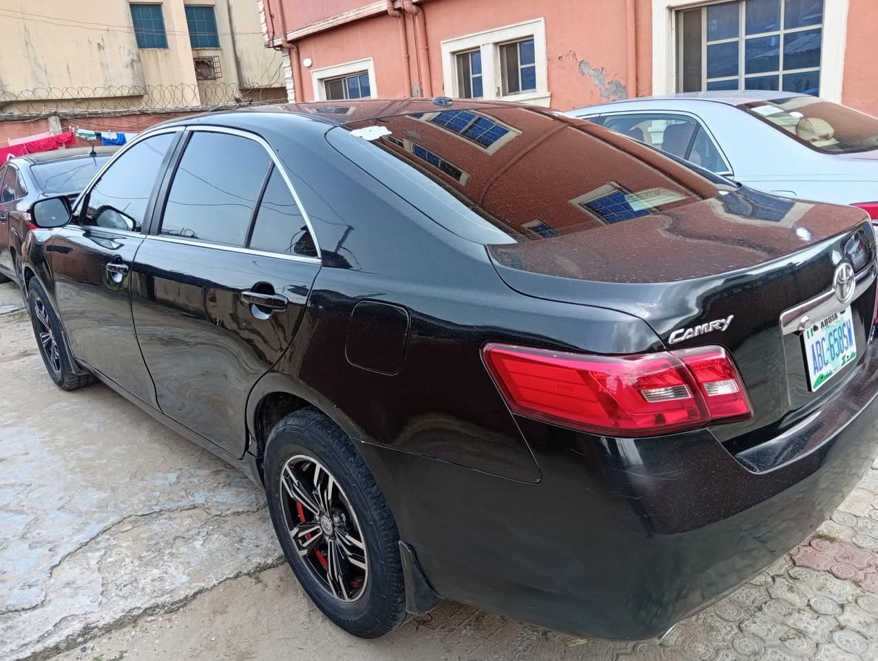 A picture of 2011 Toyota camry