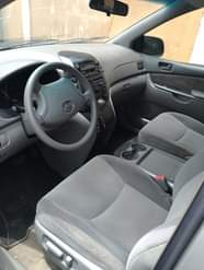 A picture of Distress sales of 2006 Toyota sienna Price 6 8m Location