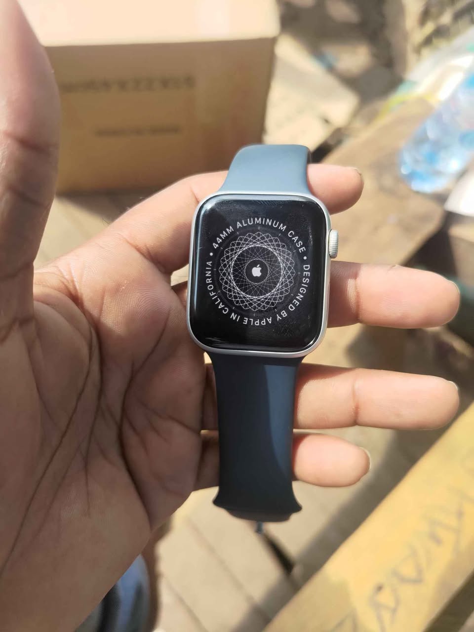 A picture of APPLE SMART WATCH SE 2ND GEN 