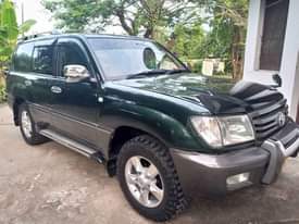A picture of LANDCRUSSER vx